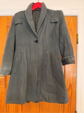 Women’s Dark Gray Wool-Blend Single-Button Coat